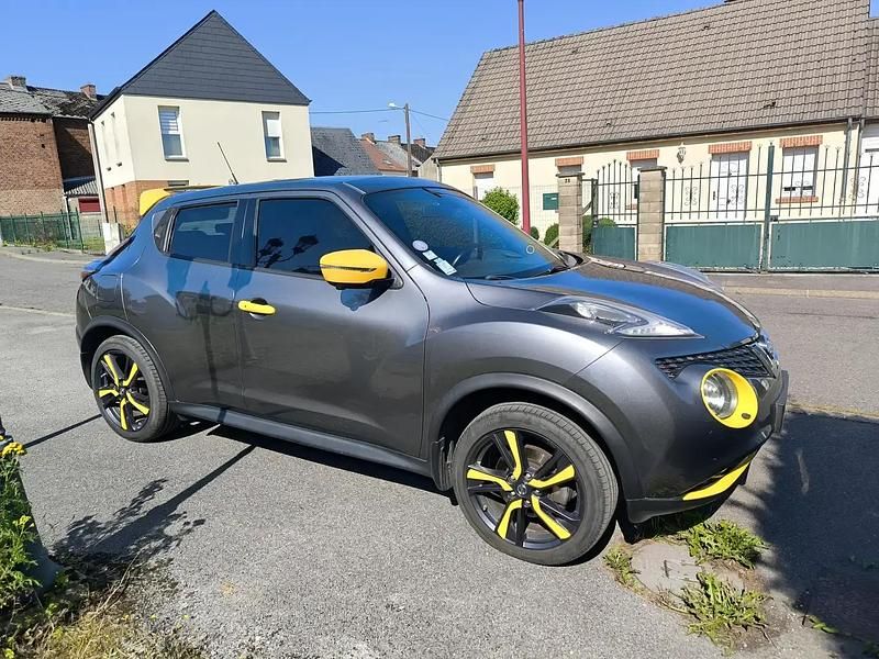 Gris Utilisé 2015 Nissan Juke Tekna SUV | 12 960 € (Bon prix) - Image 1/4