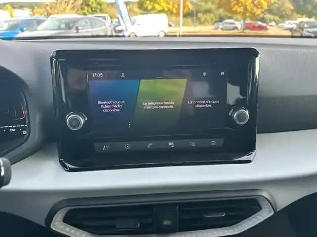 Occasion Seat Arona Business 2023 Gris métallisé SUV