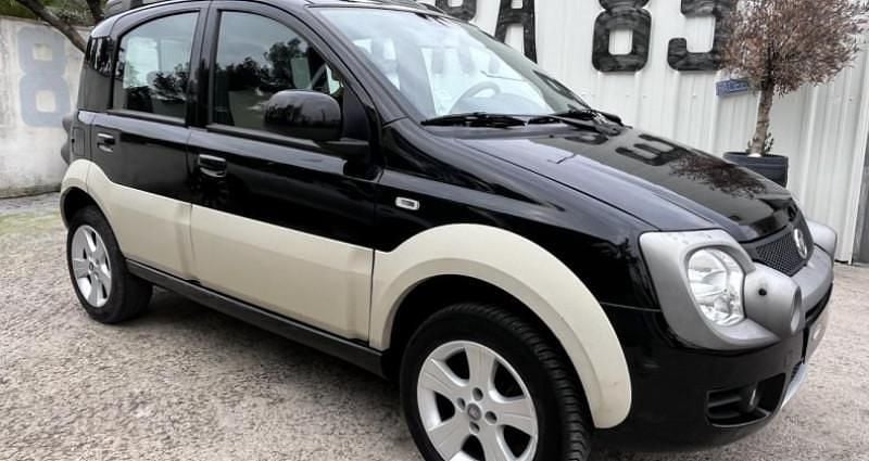 Occasion 2010 Fiat Panda 4x4 Cross Citadine | 14 990 € - Image 1/4
