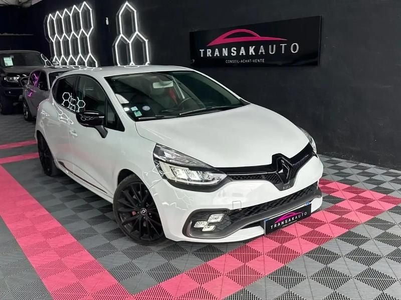 Occasion Renault Clio IV Trophy 220 ch (161 kW) 2016 Blanc Citadine