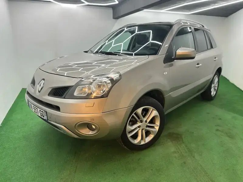Utilisé 2010 Renault Koleos Exception SUV | 6 990 € (Prix juste) - Image 1/4