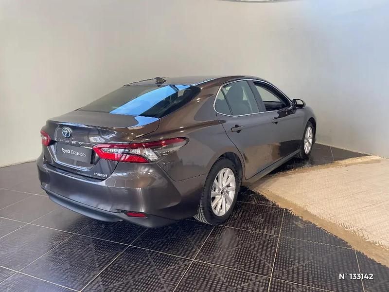 Occasion Toyota Camry Business Edition 218 ch (160 kW) 2022 Marron Berline