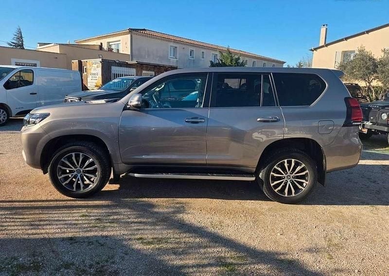 Occasion Toyota Land Cruiser Lounge 178 ch (130 kW) 2017 SUV