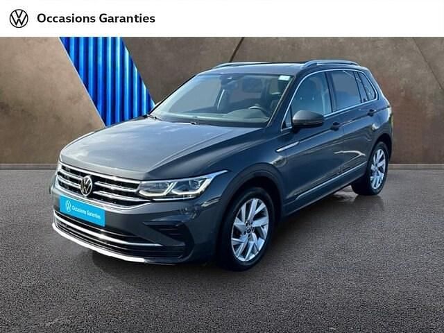 Utilisé 2022 VW Tiguan Elegance SUV | 29 490 € (Prix juste) - Image 1/4