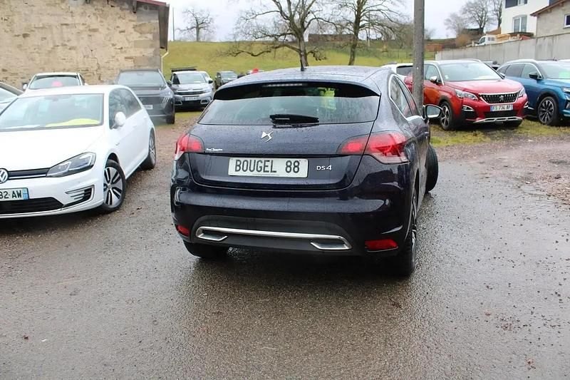 Occasion DS Automobiles DS4 122 ch (89 kW) 2016 Bleu Citadine