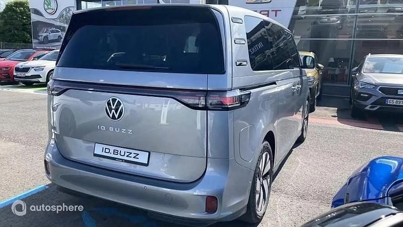 Occasion VW ID. Buzz Pro 210 kW (286 ch) 2024 Argent mono métallisé Monospace