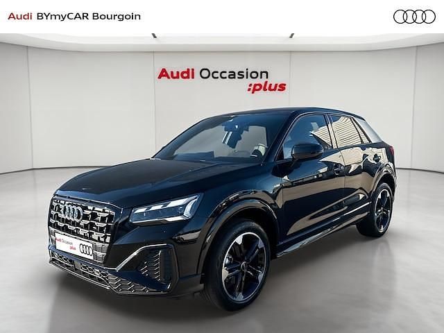 Noir mythique métallisé Occasion 2025 Audi Q2 S-Line SUV | 36 357 € - Image 1/4
