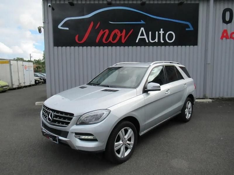 Gris Utilisé 2012 Mercedes ML250 SUV | 19 990 € - Image 1/4