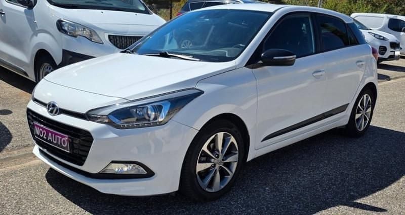 Blanc Utilisé 2018 Hyundai i20 Citadine | 10 490 € (Super prix) - Image 1/4