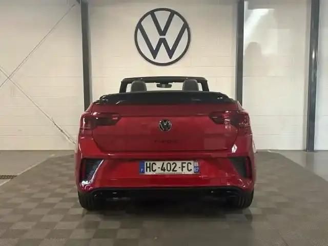 Occasion VW T-Roc Cabriolet R-line 2025 Rouge roi métallisée, capote noire Cabriolet