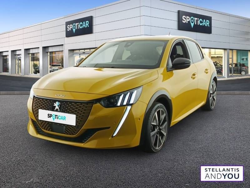 Jaune Utilisé 2021 Peugeot e-208 GT Citadine | 15 490 € (Prix juste) - Image 1/3