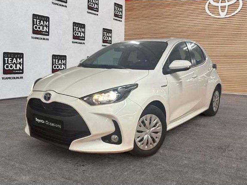 Occasion Toyota Yaris Hybrid Business Edition 116 ch (85 kW) 2021 Berline