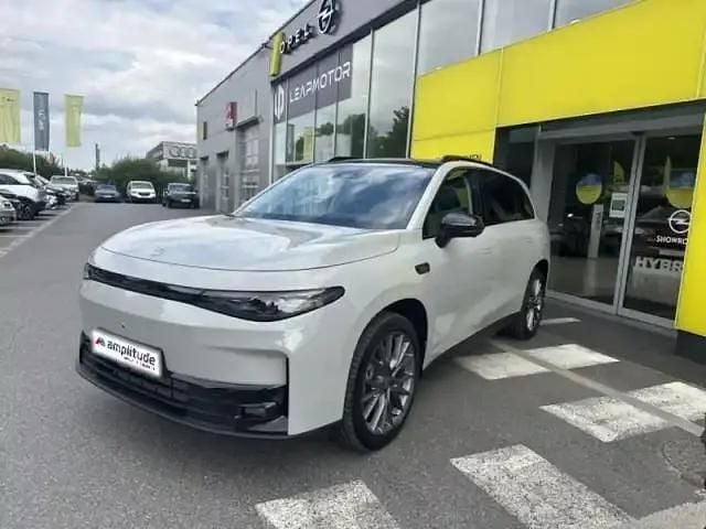 Gris toundra Utilisé 2025 Leapmotor C10 SUV | 37 999 € - Image 1/4