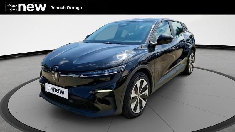 Noir Utilisé 2022 Renault Mégane Evolution Berline | 20 999 € (Prix juste) - Image 1/4