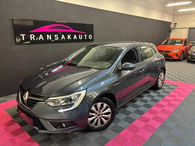 Gris Utilisé 2016 Renault Mégane III Life | 9 480 € (Prix assez cher) - Image 1/4