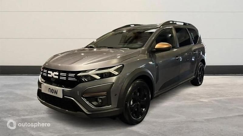 Gris Utilisé 2025 Dacia Jogger Extreme Monospace | 22 799 € (Prix juste) - Image 1/4