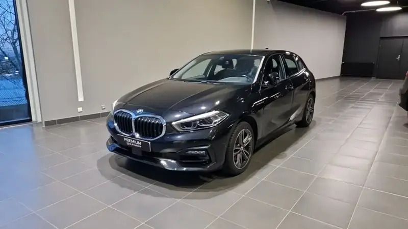 Noir Utilisé 2021 BMW 116 Sport Line Citadine | 20 990 € (Prix juste) - Image 1/4