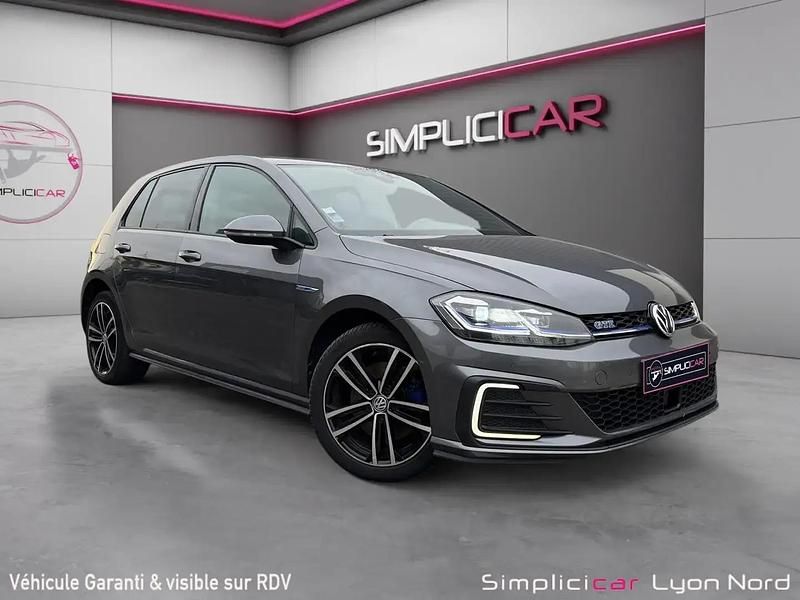 Gris Utilisé 2017 VW Golf VII GTE Break | 14 980 € (Prix juste) - Image 1/4