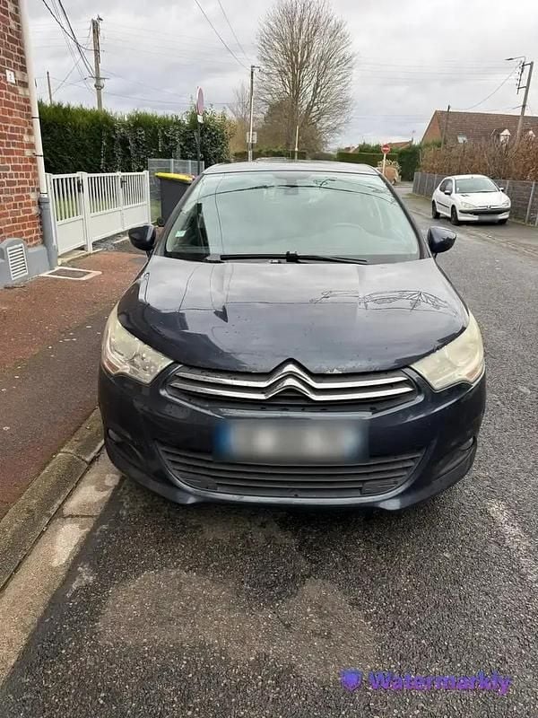 Occasion 2013 Citroën C4 Touch Berline | 4 000 € (Prix juste) - Image 1/4