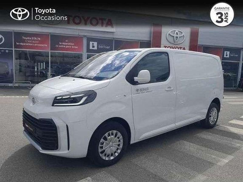 Utilisé 2025 Toyota Proace Van | 30 990 € (Prix assez cher) - Image 1/1