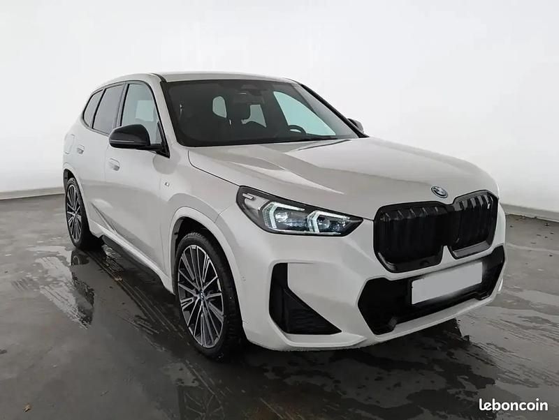 Blanc Occasion 2023 BMW iX1 M Sport SUV | 39 780 € (Bon prix) - Image 1/4