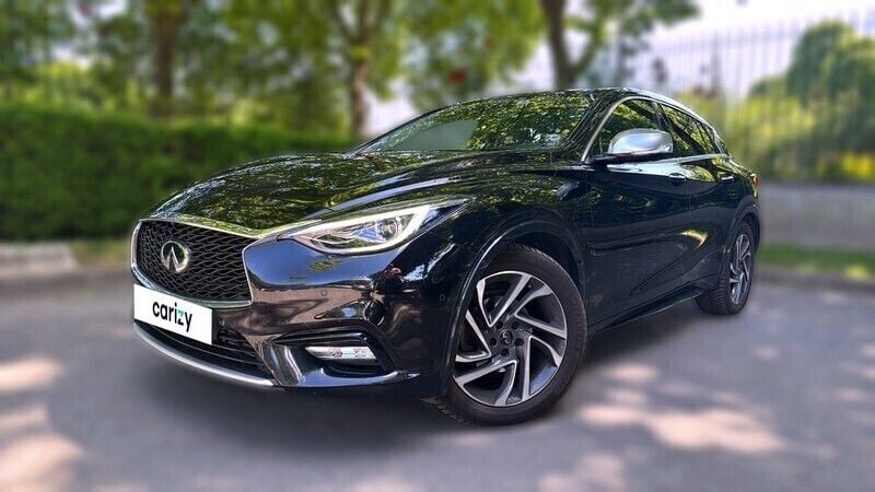 Noir Utilisé 2018 Infiniti Q30 Premium Citadine | 12 857 € (Prix juste) - Image 1/4