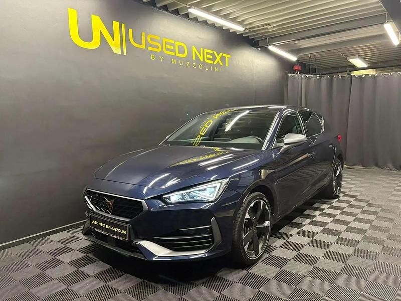 Bleu Utilisé 2022 Cupra Leon Berline | 26 656 € (Bon prix) - Image 1/4