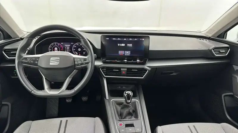 Image 3/4