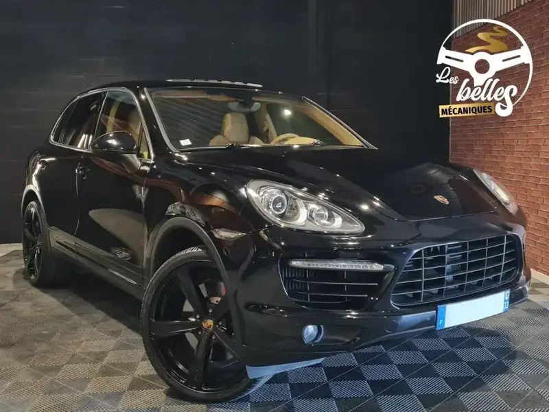 Noir Utilisé 2010 Porsche Cayenne Turbo SUV | 36 990 € - Image 1/4