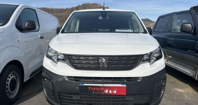 Utilisé 2022 Peugeot Partner Premium Van | 19 200 € (Prix assez cher) - Image 1/4
