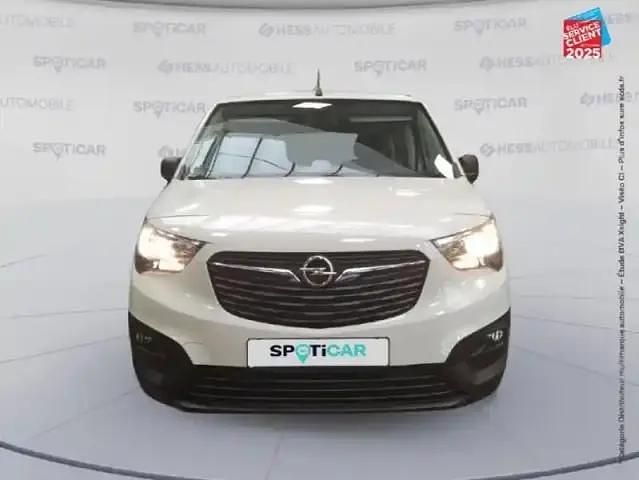 Blanc Utilisé 2023 Opel Combo-e Life Edition Berline | 20 499 € - Image 1/4