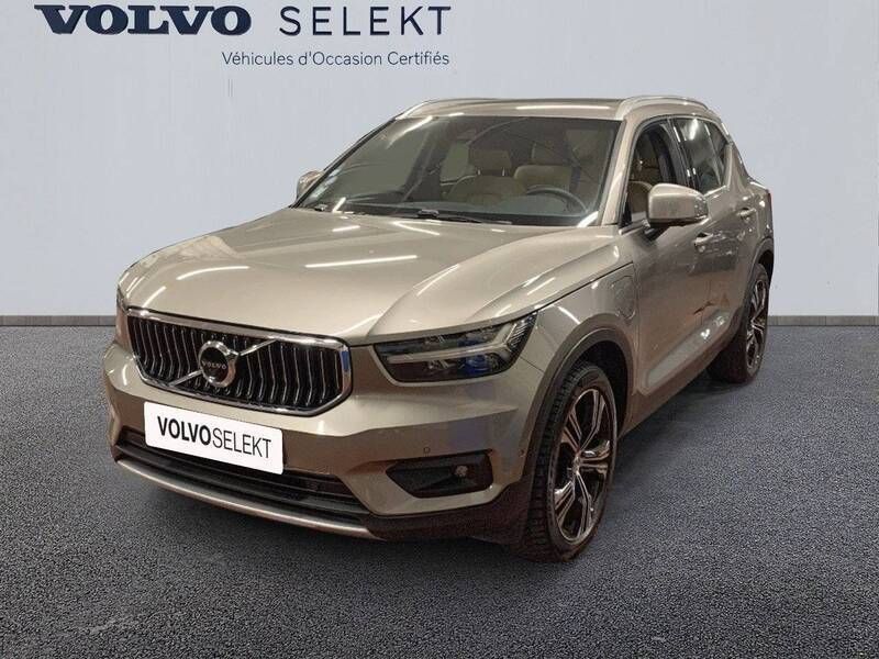 Gris Utilisé 2020 Volvo XC40 SUV | 28 900 € (Prix juste) - Image 1/3