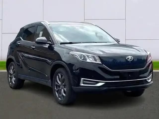 Noir celeste métallisée Nouvelle 2025 Seres 3 SUV | 17 900 € - Image 1/4