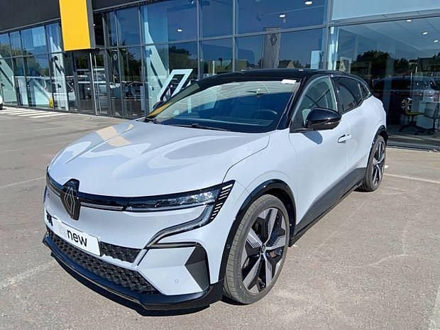 Noir Utilisé 2023 Renault Mégane Techno Berline | 26 490 € (Bon prix) - Image 1/4
