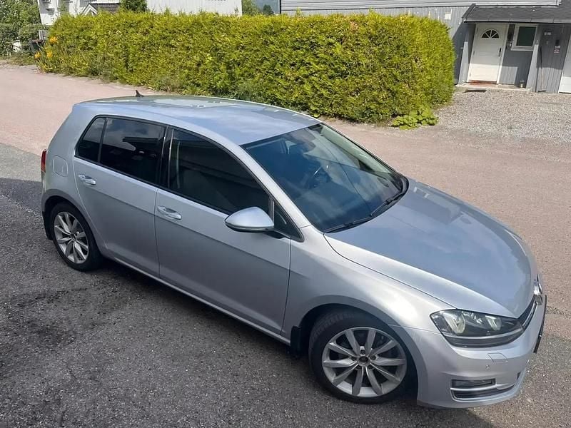 Occasion 2010 VW Golf VI Citadine | 3 450 € (Super prix) - Image 1/4