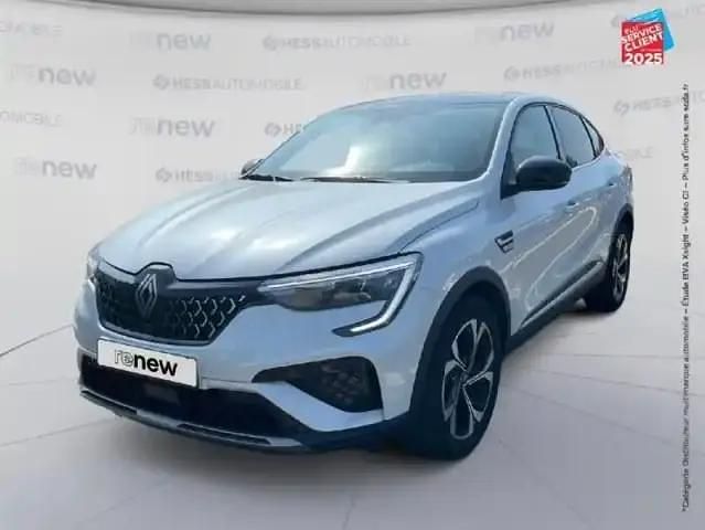 Blanc perle Utilisé 2024 Renault Arkana Techno SUV | 25 299 € (Prix juste) - Image 1/4