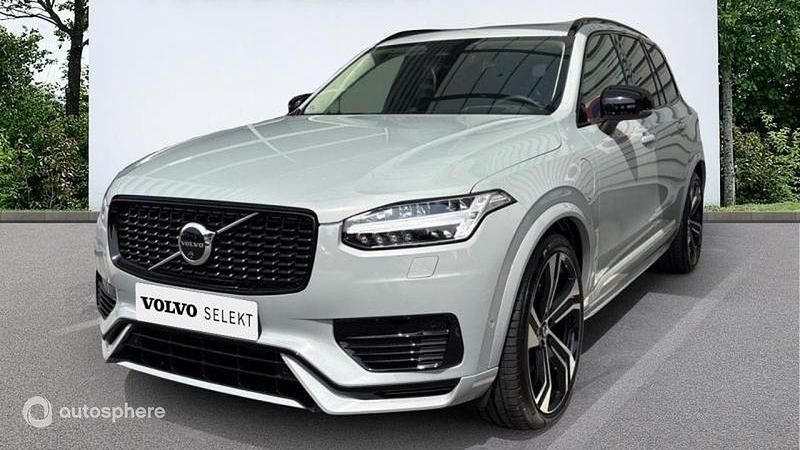 Gris Nouvelle 2025 Volvo XC90 Ultra SUV | 94 900 € (Prix assez cher) - Image 1/4