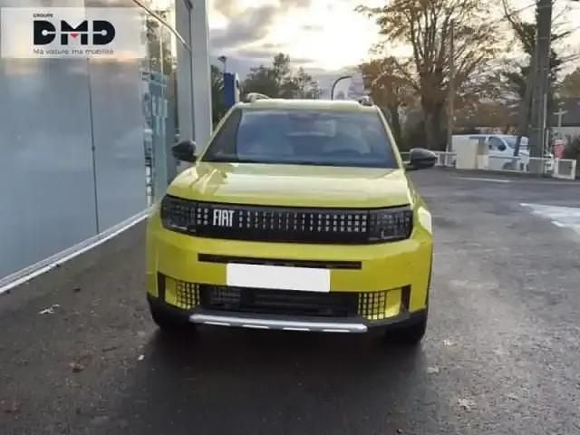 Nouvelle Fiat Grande Panda La Prima 2025 Jaune limone métallisé Citadine