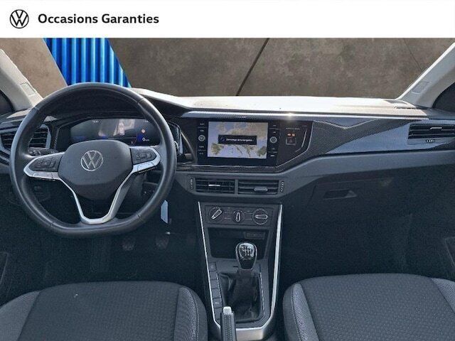 Image 3/4