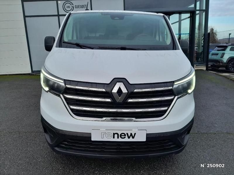 Occasion Renault Trafic 130 ch (95 kW) 2023 Blanc Monospace