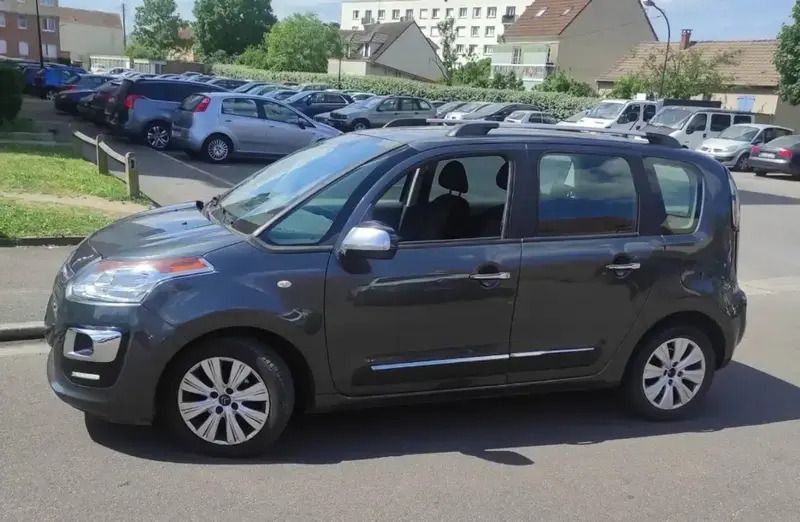 Gris Utilisé 2014 Citroën C3 Picasso Exclusive Monospace | 6 490 € (Bon prix) - Image 1/4