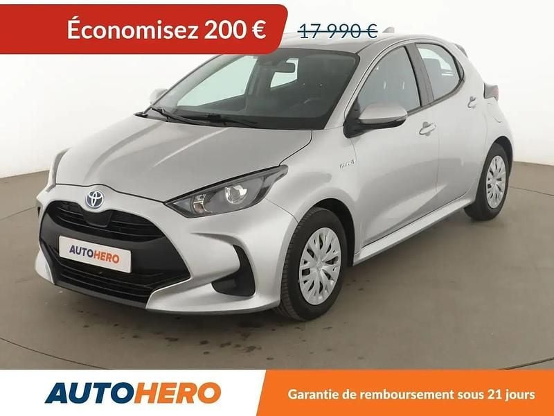 Gris Utilisé 2021 Toyota Yaris Hybrid Citadine | 17 790 € (Bon prix) - Image 1/2