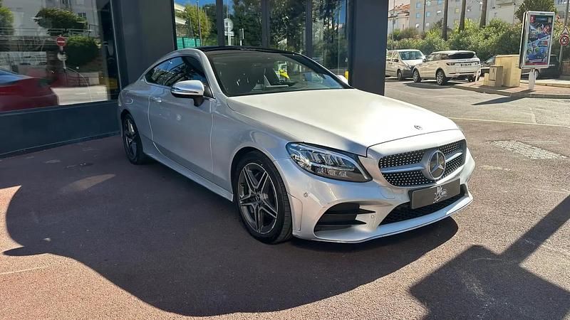 Gris Utilisé 2020 Mercedes C200 AMG line Coupé | 28 900 € (Bon prix) - Image 1/4