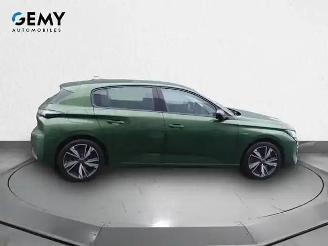 Occasion Peugeot 308 136 ch (100 kW) 2022 Vert Berline