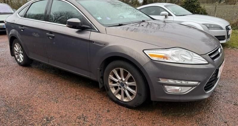 Occasion Ford Mondeo Titanium 160 ch (117 kW) 2011 Gris Berline