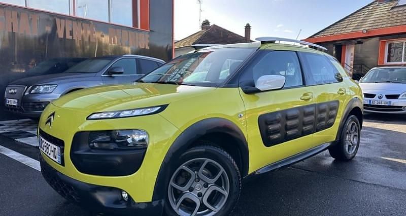 Utilisé 2015 Citroën C4 Cactus Feel Citadine | 8 990 € (Prix assez cher) - Image 1/4
