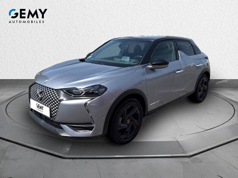 Gris Utilisé 2020 DS Automobiles DS3 Crossback E-Tense Performance Line Plus SUV | 16 990 € (Prix juste) - Image 1/4