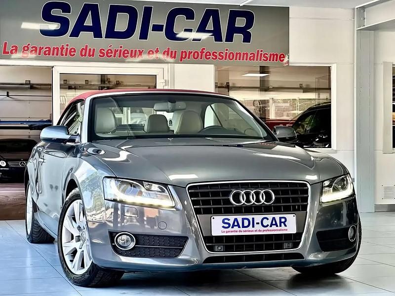 Gris Occasion 2011 Audi A5 Cabriolet Sport Cabriolet | 13 990 € - Image 1/4
