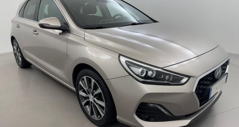 Utilisé 2020 Hyundai i30 Berline | 18 490 € (Prix juste) - Image 1/4