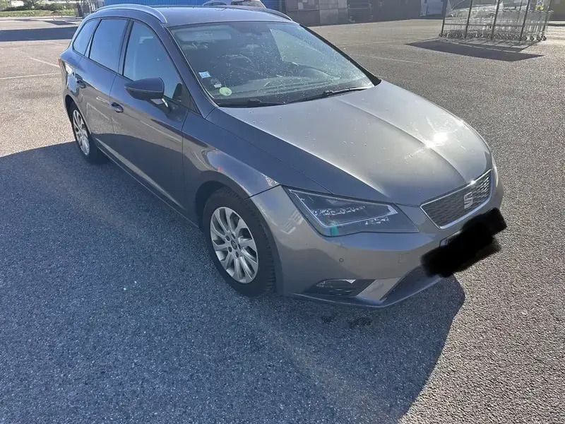 Gris Utilisé 2016 Seat Leon ST CONNECT Break | 6 111 € (Prix juste) - Image 1/4